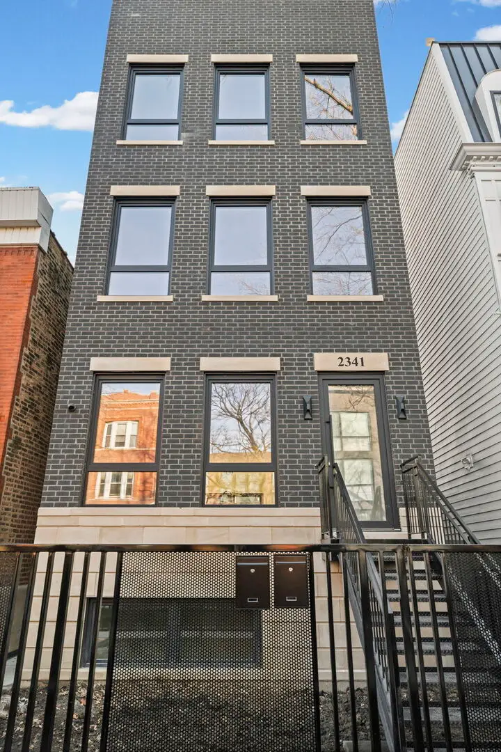 2341 W Belden Avenue, Chicago, IL 60647 - Image #1