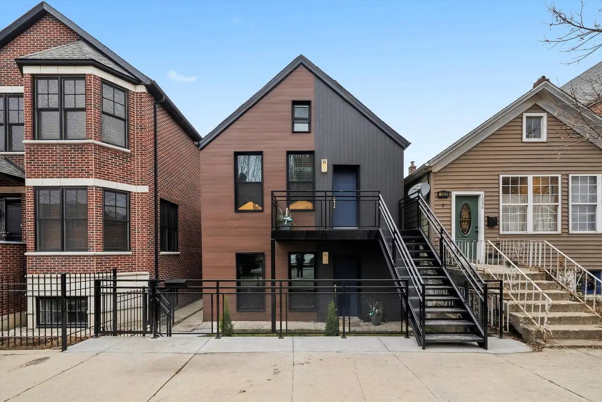 1040 W 34th Place, Chicago, IL 60608 - Image #1