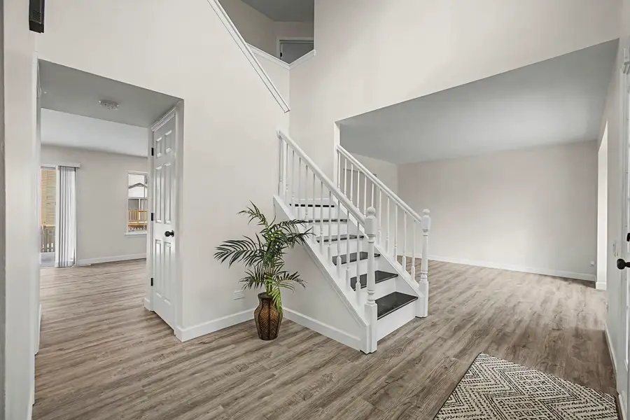 1661 Charlotte Circle, Naperville, IL 60564 - Image #2