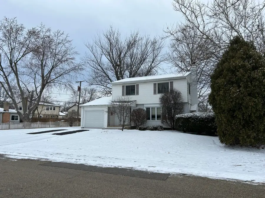 1112 Laurel Avenue, Deerfield, IL 60015 - Image #2