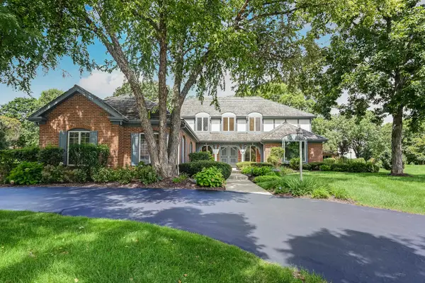 5 Regent Court, Burr Ridge, IL 60527
