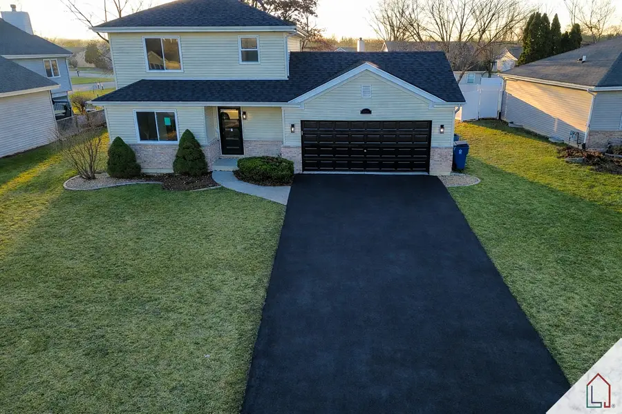 864 Berkshire Place, Crete, IL 60417 - Image #2