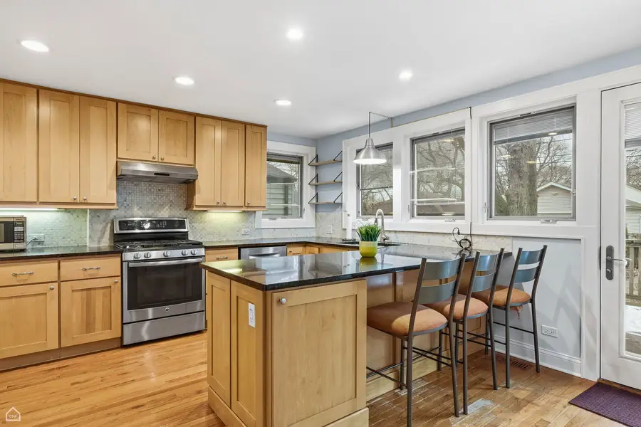 8434 Keystone Avenue, Skokie, IL 60076 - Image #2