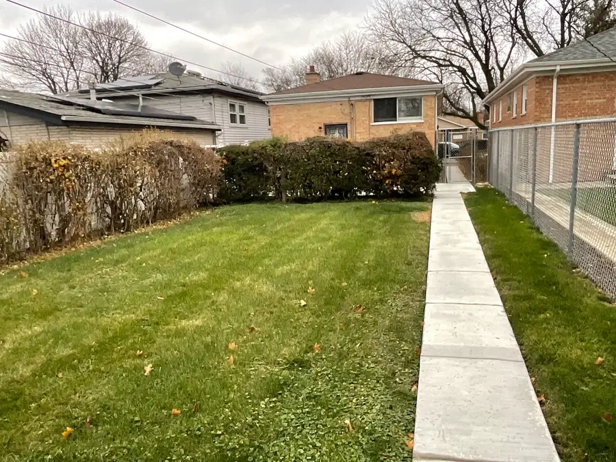 2206 W 81st Place, Chicago, IL 60620 - Image #2