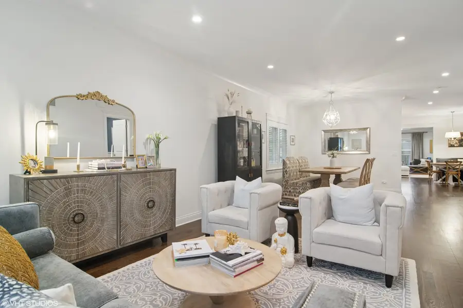 5744 W Ainslie Street, Chicago, IL 60630 - Image #2