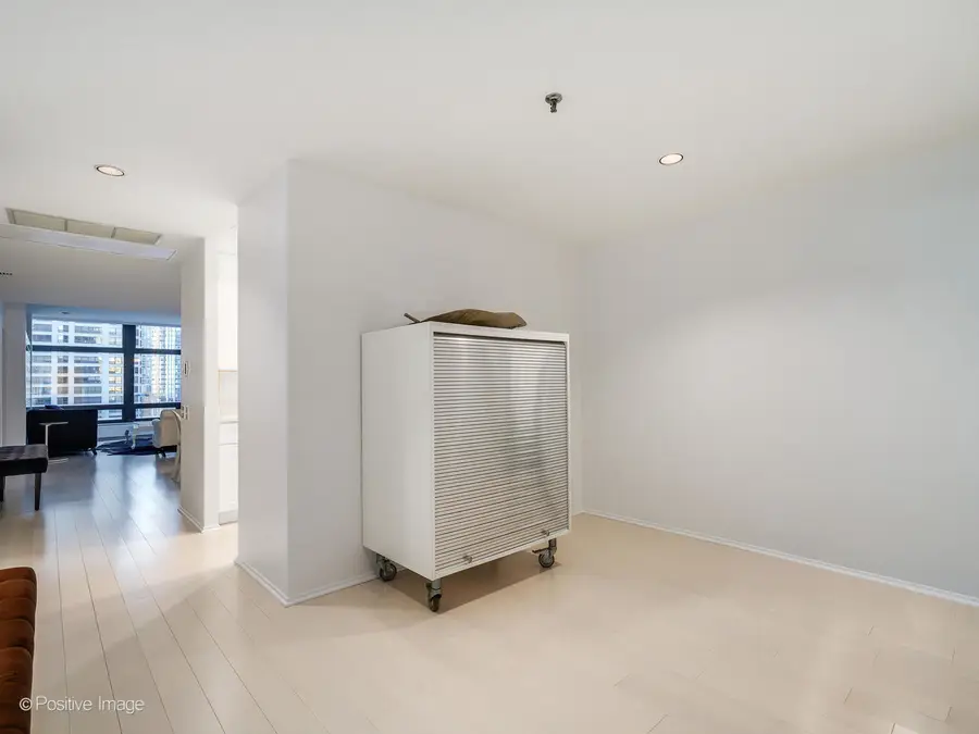 680 N Lake Shore Drive #920, Chicago, IL 60611 - Image #2