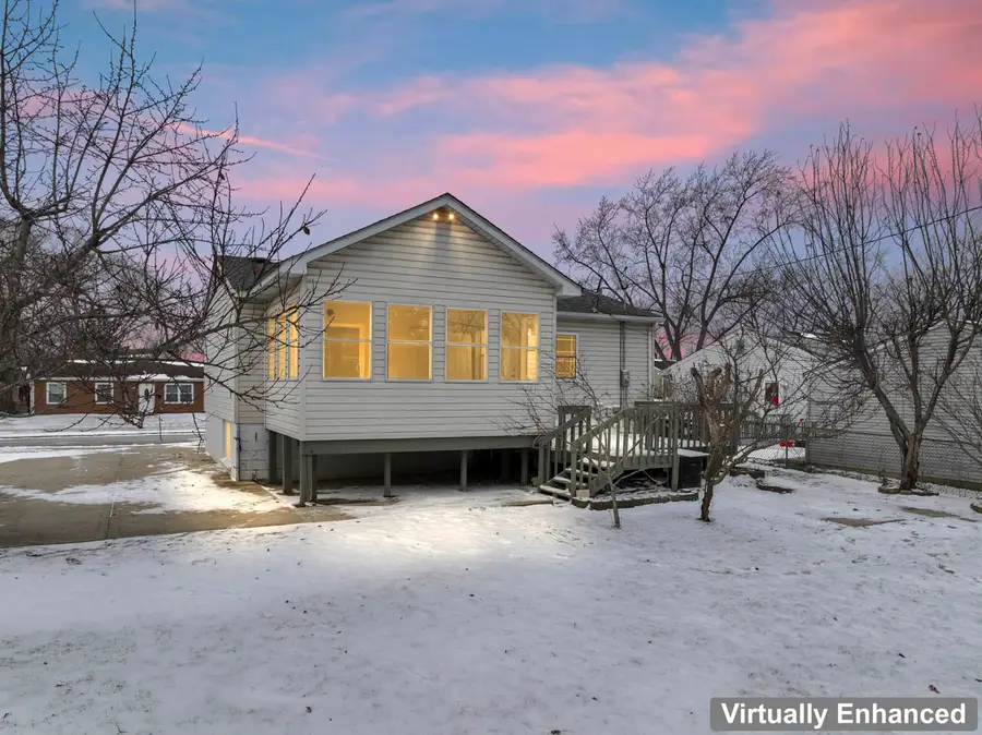 215 Mayfield Drive, Streamwood, IL 60107 - Image #2