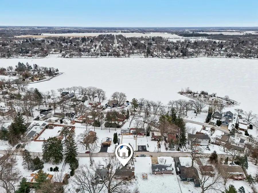 4609 W Shore Drive, Wonder Lake, IL 60097 - Image #2