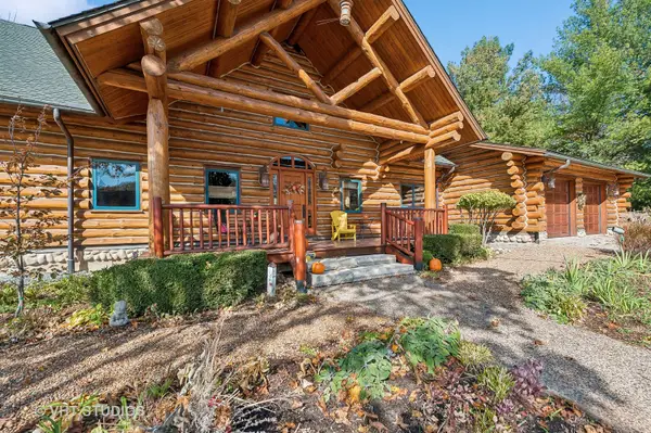 2317 Paulson Road, Harvard, IL 60033