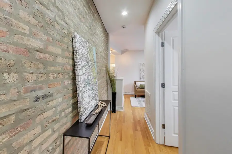 1443 W Victoria Street #3E, Chicago, IL 60660 - Image #2