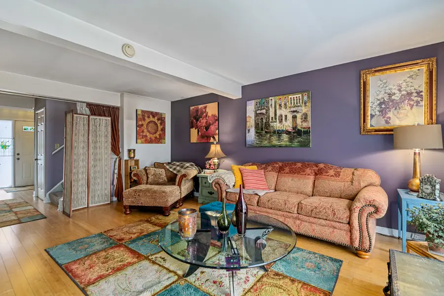 130 Jermone Lane, Bolingbrook, IL 60440 - Image #2