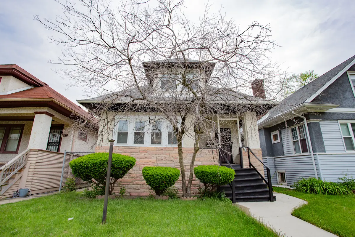 1318 N Menard Avenue, Chicago, IL 60651 - Image #1