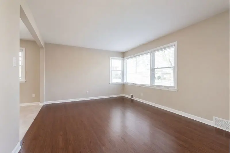 Address Withheld By Seller, Burnham, IL 60633 - Image #2