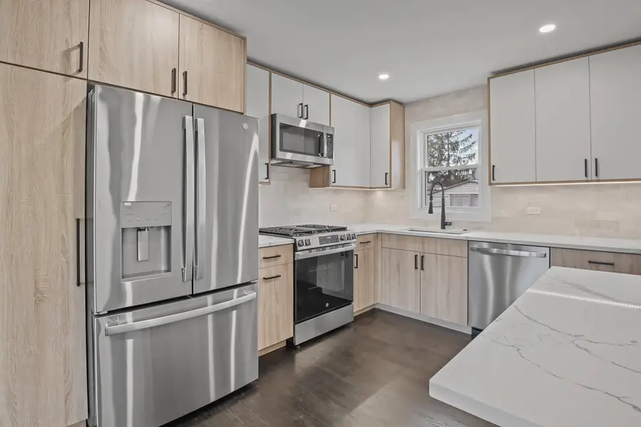 212 N Louis Street, Mount Prospect, IL 60056 - Image #3