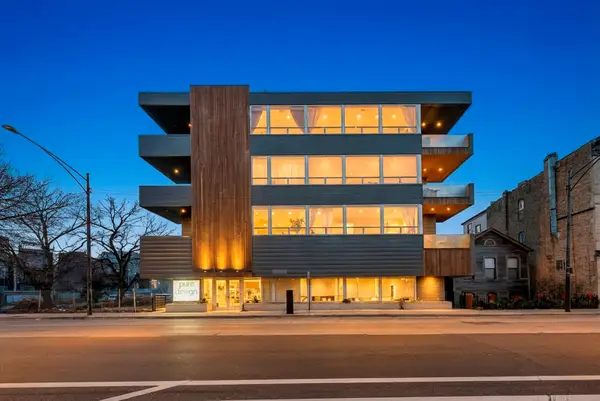 1750 N Clybourn Avenue #202, Chicago, IL 60614