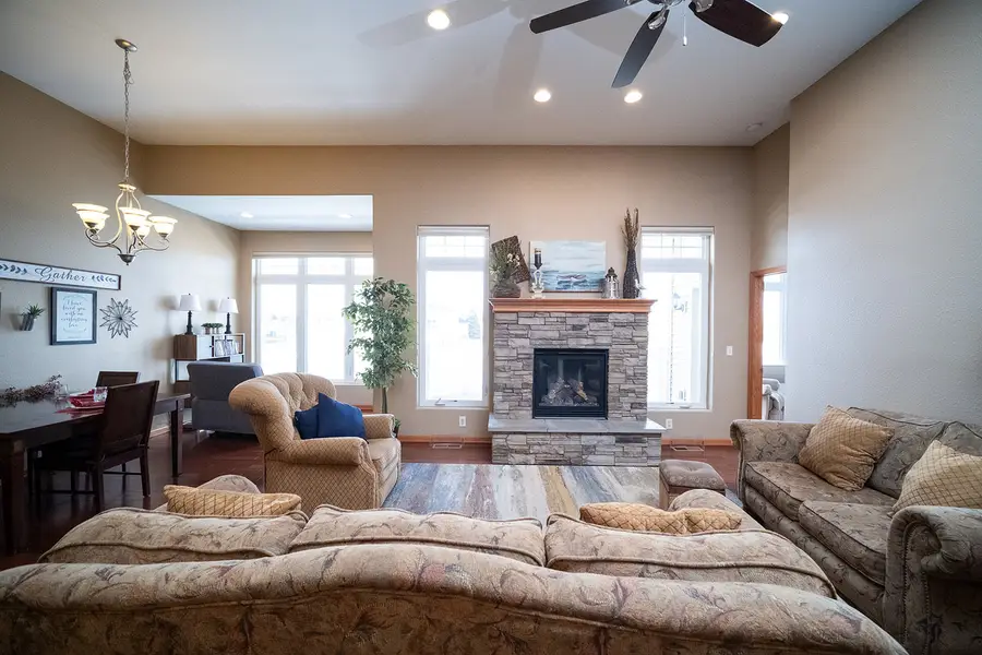 3765 Lakeview Drive #3765, Winnebago, IL 61088 - Image #3