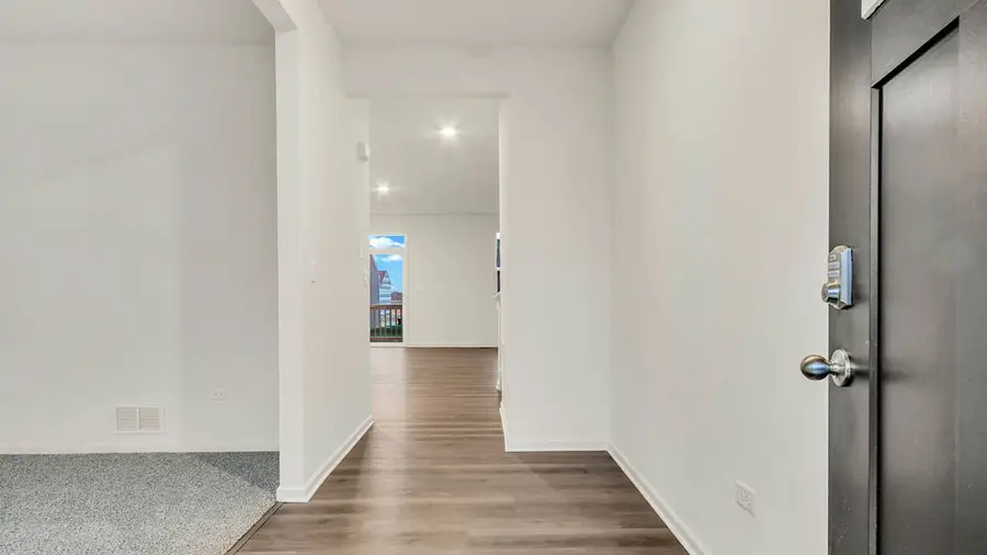 13740 S Palmetto Drive, Plainfield, IL 60544 - Image #2