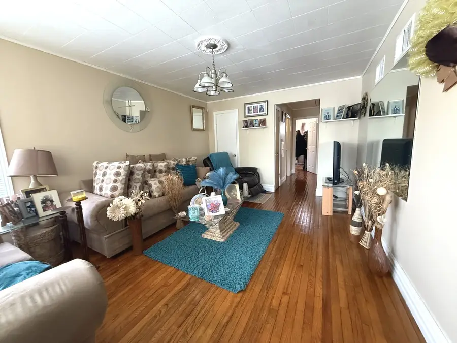 Address Withheld By Seller, Bellwood, IL 60104 - Image #3