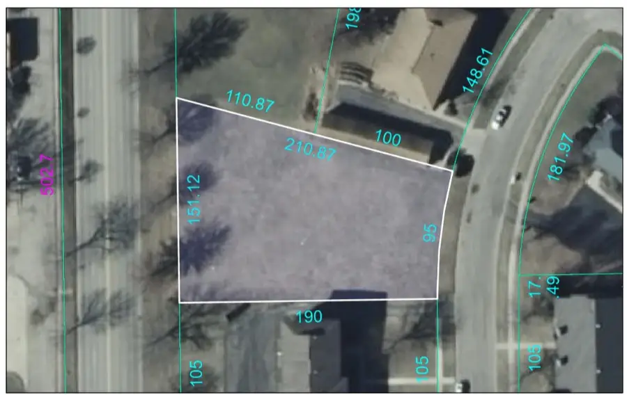 808 Cheshire Court, Freeport, IL 61032 - #2