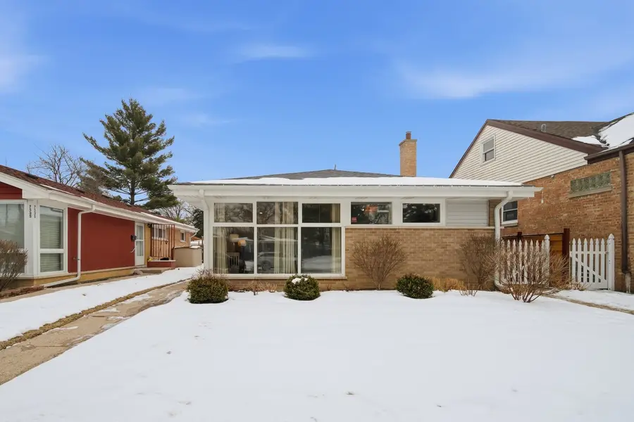 7531 N Karlov Avenue, Skokie, IL 60076 - Image #2