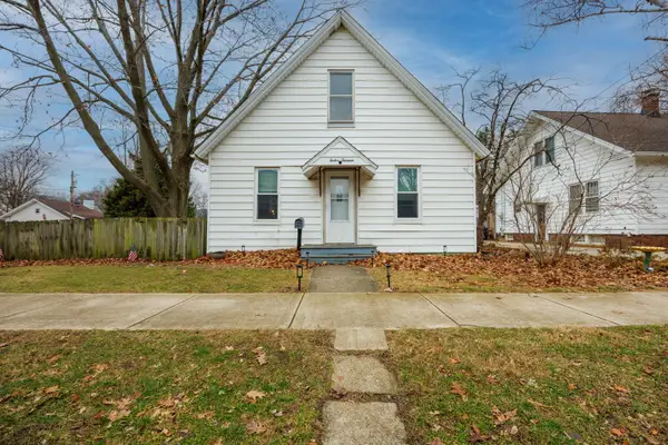 1213 S Madison Street, Bloomington, IL 61701