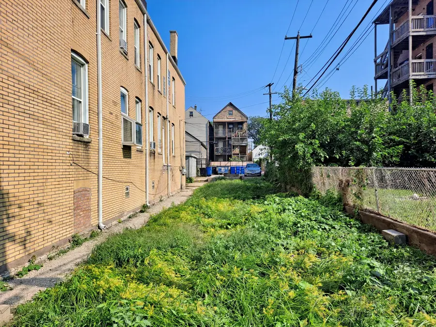 1012 W 32nd Place, Chicago, IL 60608 - #2