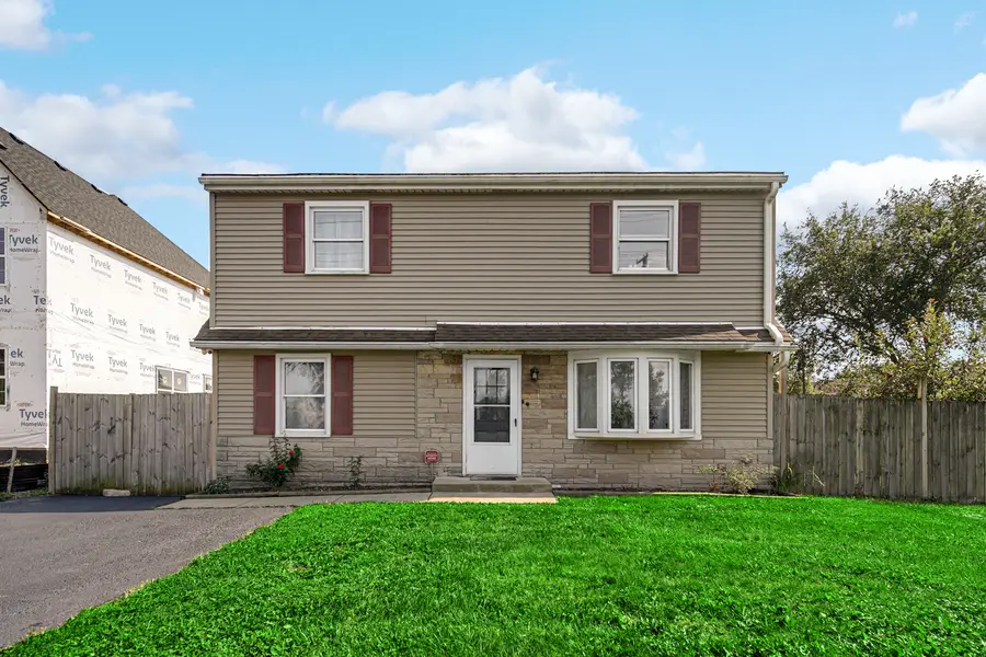 25W277 Doris Avenue, Carol Stream, IL 60188 - Image #2