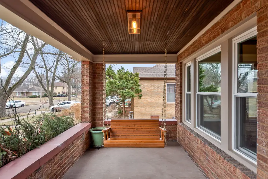 1065 S Poplar Avenue, Kankakee, IL 60901 - Image #2