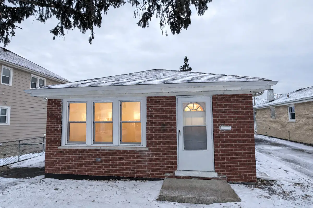 97 W 29th Street, South Chicago Heights, IL 60411 - Image #1