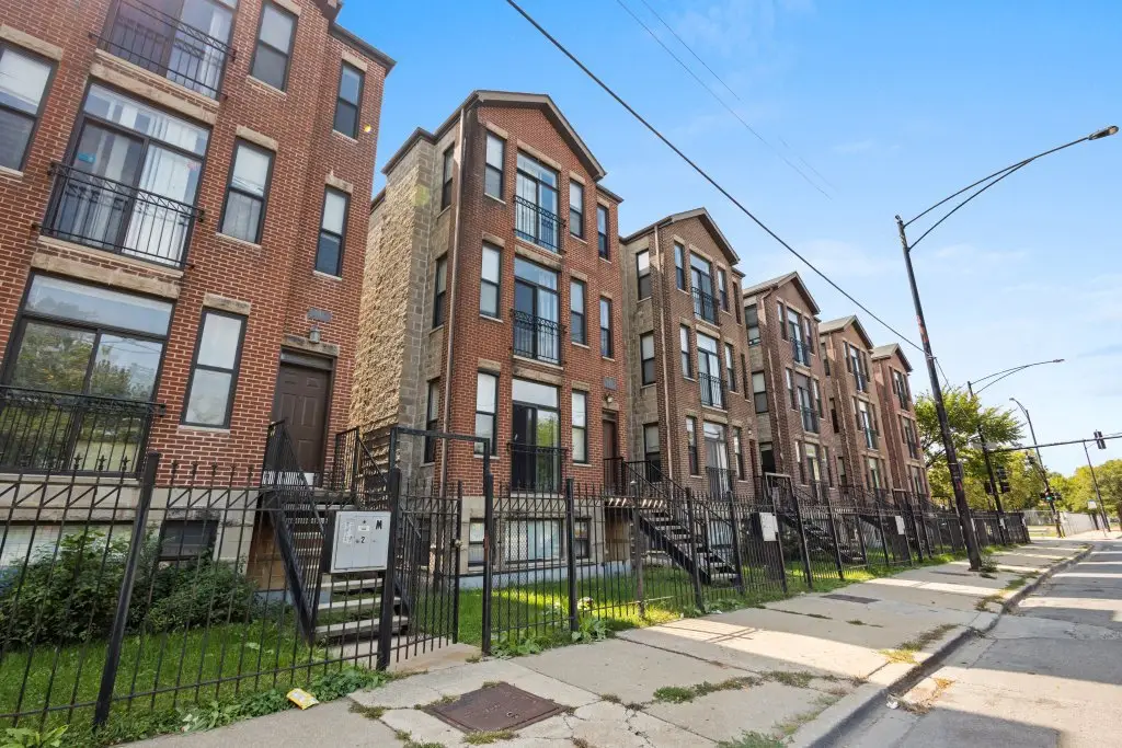 949 W 51st Street, Chicago, IL 60609 - #1