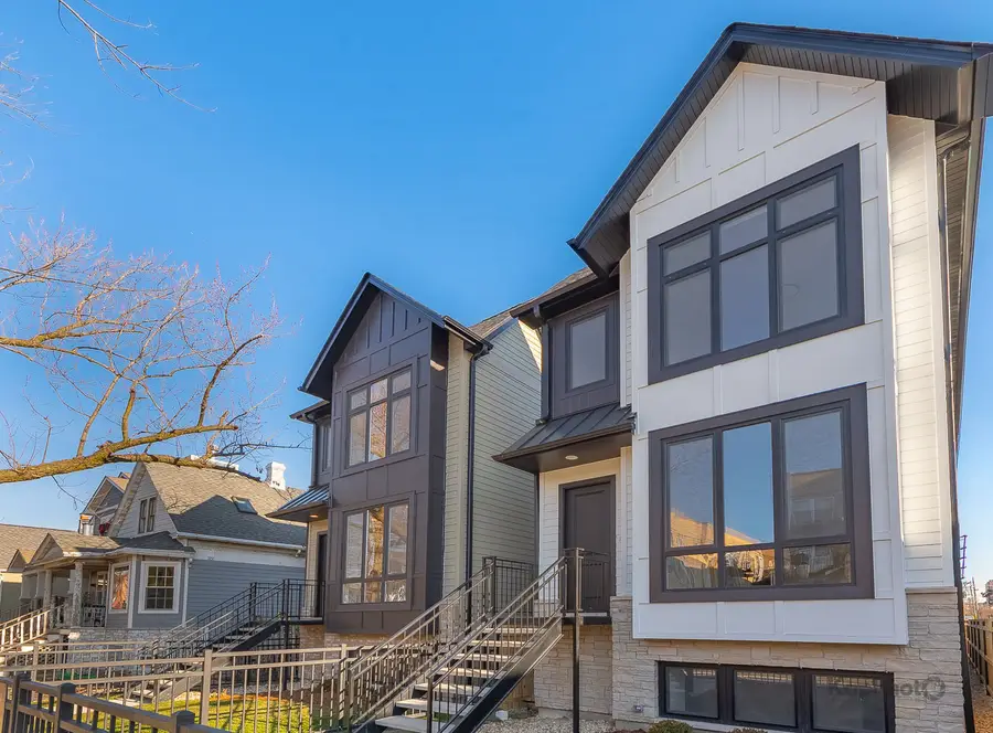 4015 N Albany Avenue, Chicago, IL 60618 - Image #2