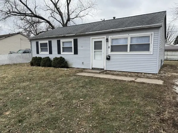 1703 Hedge Road, Champaign, IL 61821