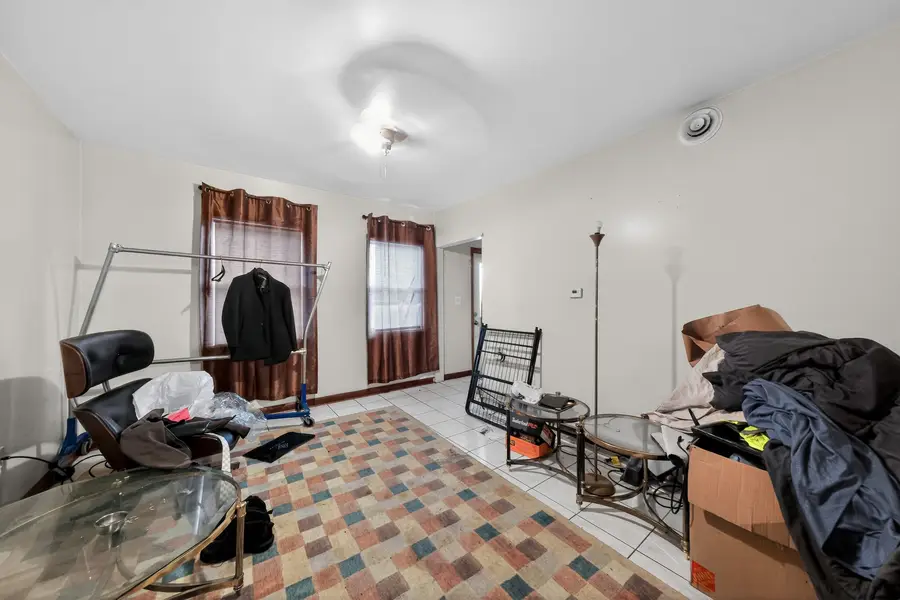 12538 S Honore Street, Calumet Park, IL 60827 - Image #2