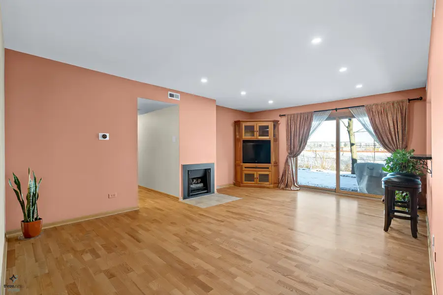 11301 Sycamore Lane #64A, Palos Hills, IL 60465 - Image #3