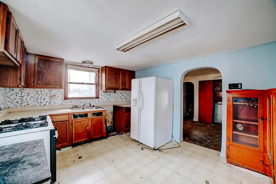 Address Withheld By Seller, Watseka, IL 60970 - Image #3