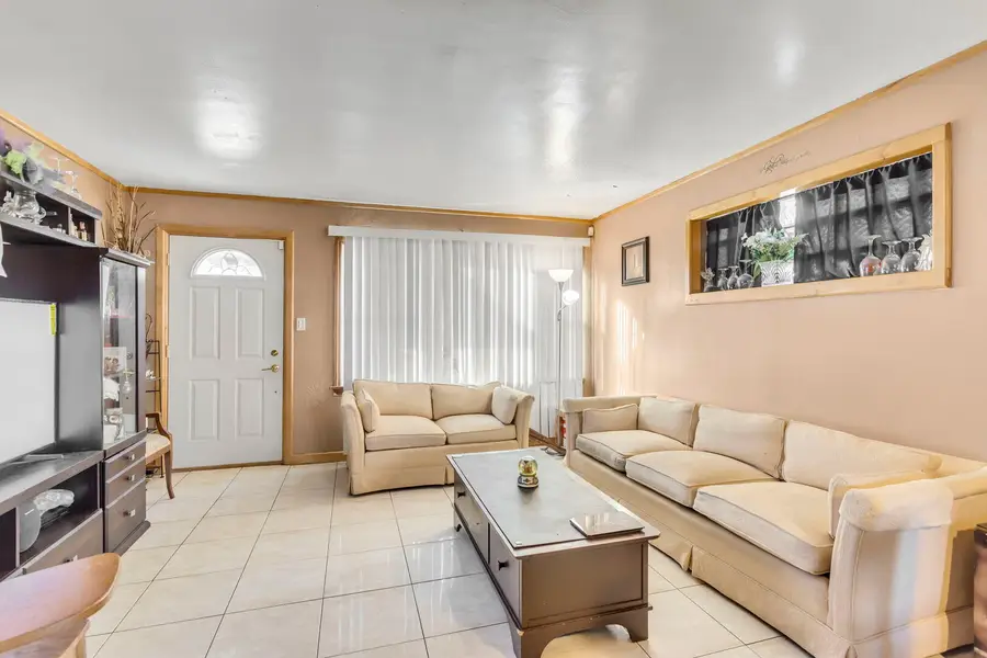 Address Withheld By Seller, Broadview, IL 60155 - Image #3