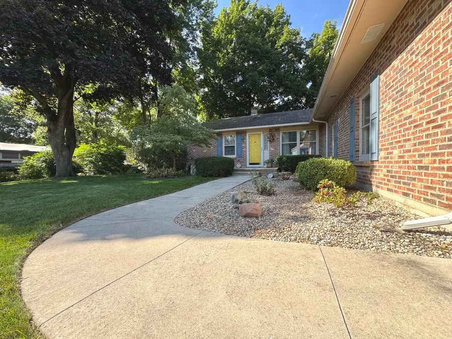 13 Erin Lane, Kankakee, IL 60901 - Image #2