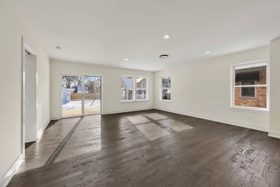 133 E Washington Street, Villa Park, IL 60181 - Image #3