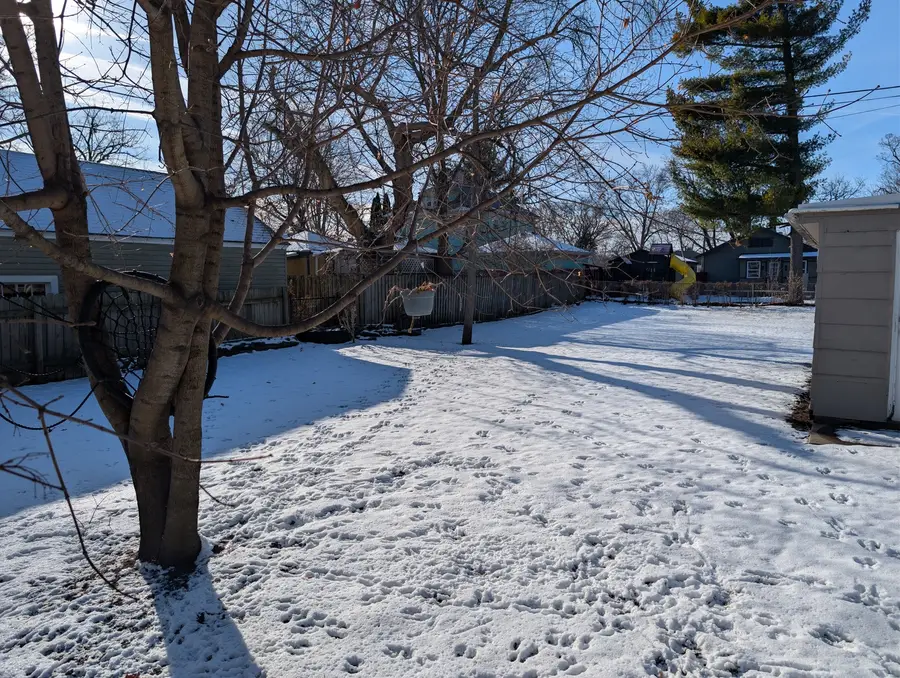 920 Augusta Avenue, Elgin, IL 60120 - Image #3