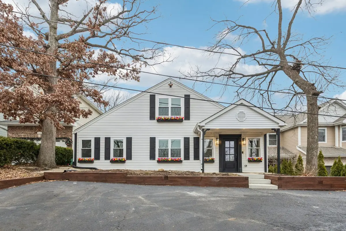 21688 W Ravine Drive, Lake Zurich, IL 60047 - Image #1