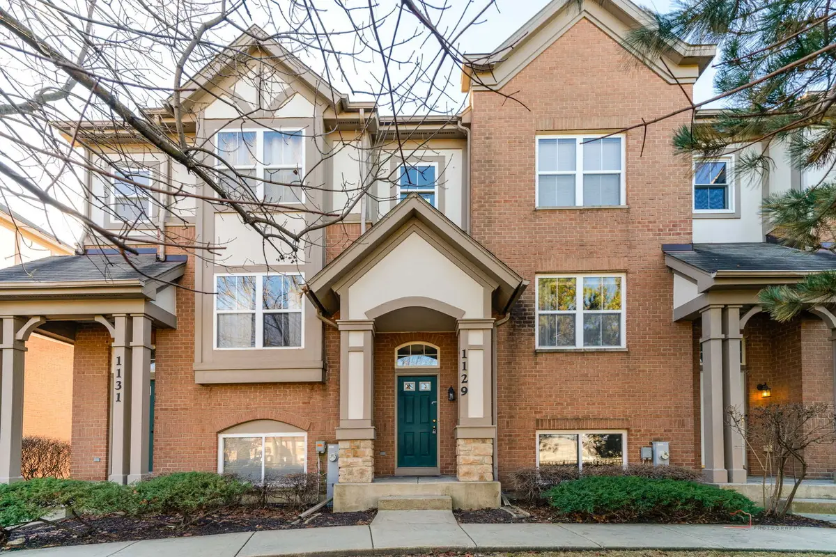 1129 N Claremont Drive #1129, Palatine, IL 60074 - Image #1