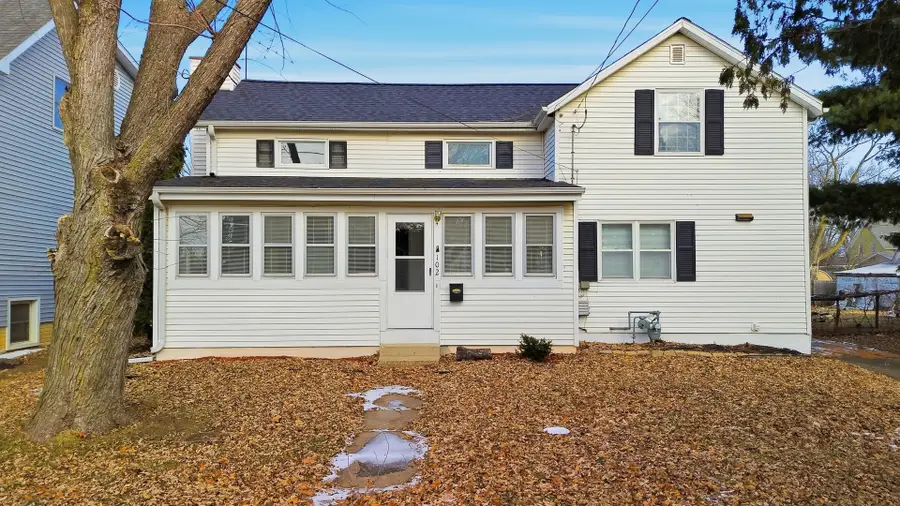 102 E Winfield Street, Morrison, IL 61270 - Image #2