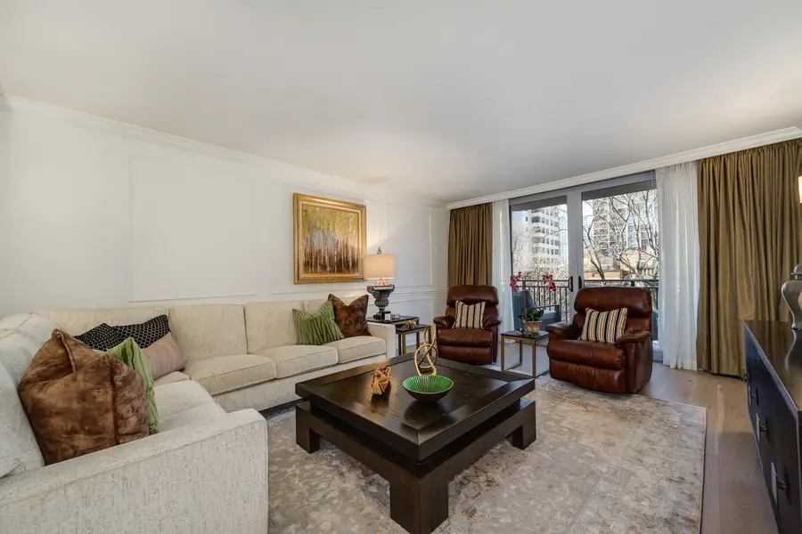 1515 N Astor Street #5A, Chicago, IL 60610 - Image #3