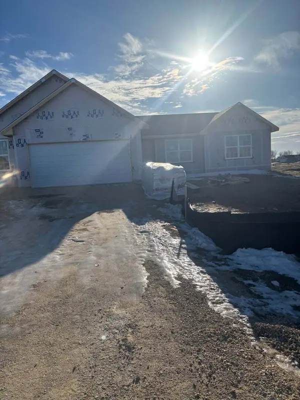 208 Autumnwood Lane, Davis Junction, IL 61020