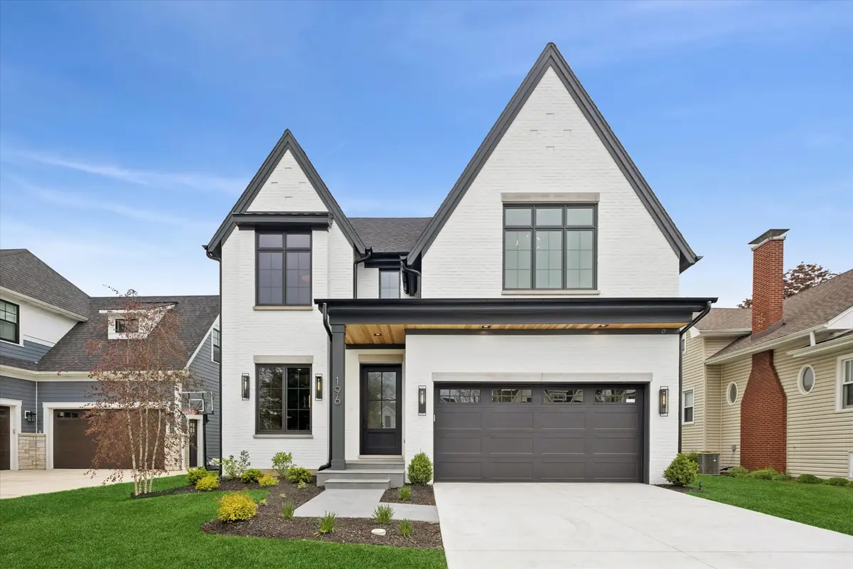 196 N Walnut Street, Elmhurst, IL 60126 - #1