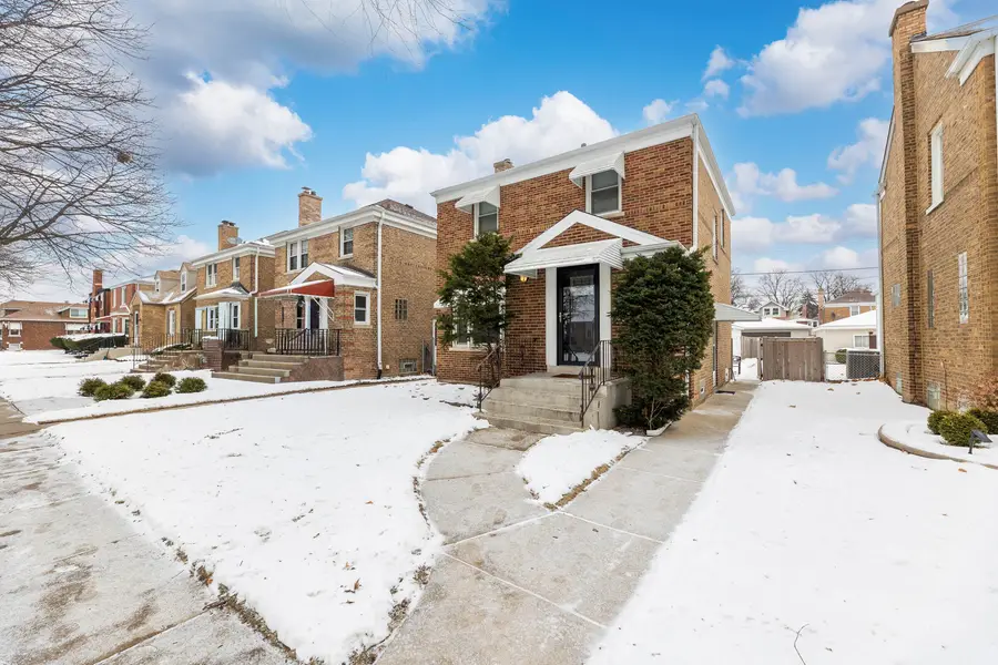 3515 Elmwood Avenue, Berwyn, IL 60402 - #2