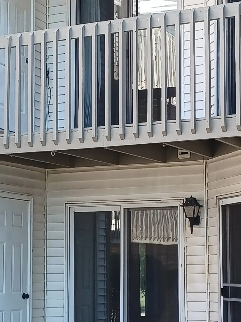 4314 W Shamrock Lane #2D, McHenry, IL 60050 - Image #2