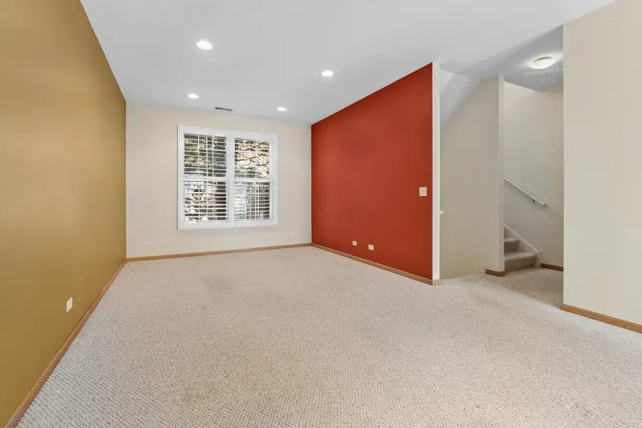 31754 N Pineview Boulevard, Lakemoor, IL 60051 - #3