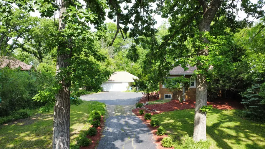 2325 Shady Lane, Highland Park, IL 60035 - Image #2