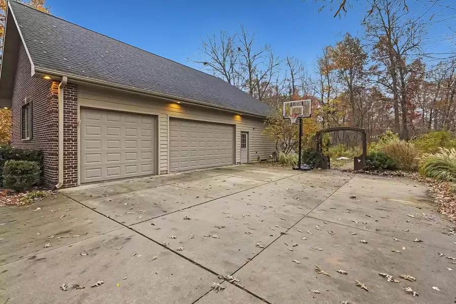 37 Conservation Court, Utica Township, IL 61301 - Image #2